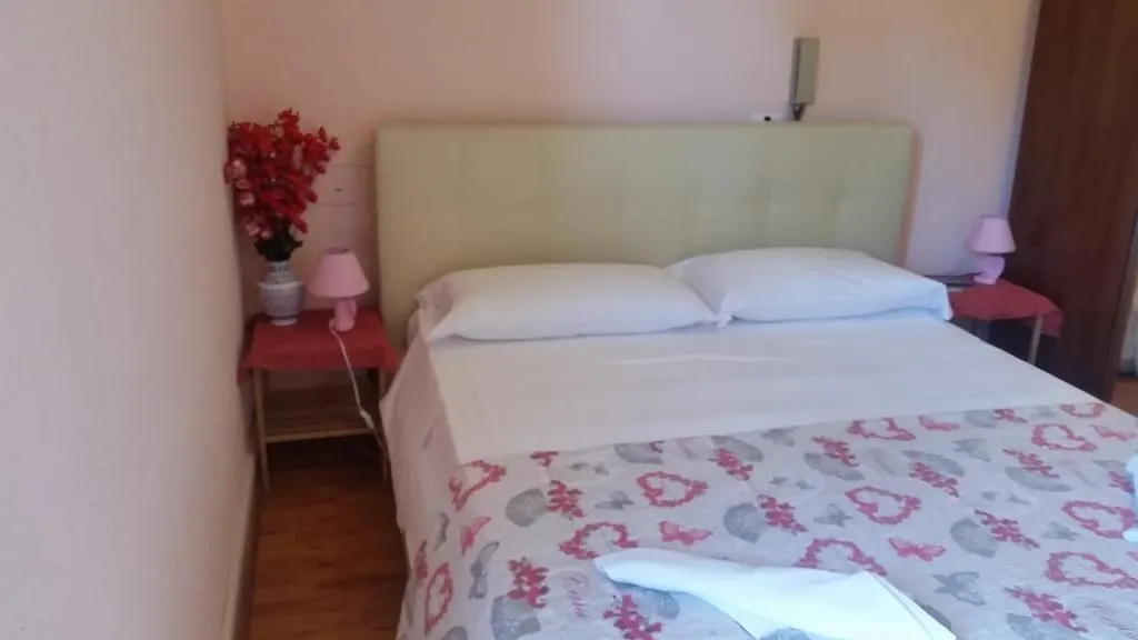 Hotel Guesthouse Massena Genua